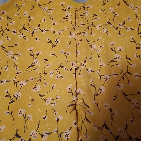 Button tank - Picture 2 of 4